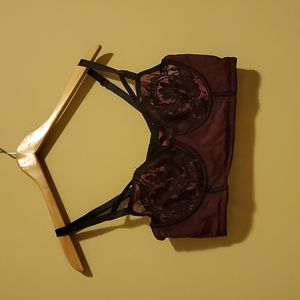 Torrid Black and Burgundy Lace Bra